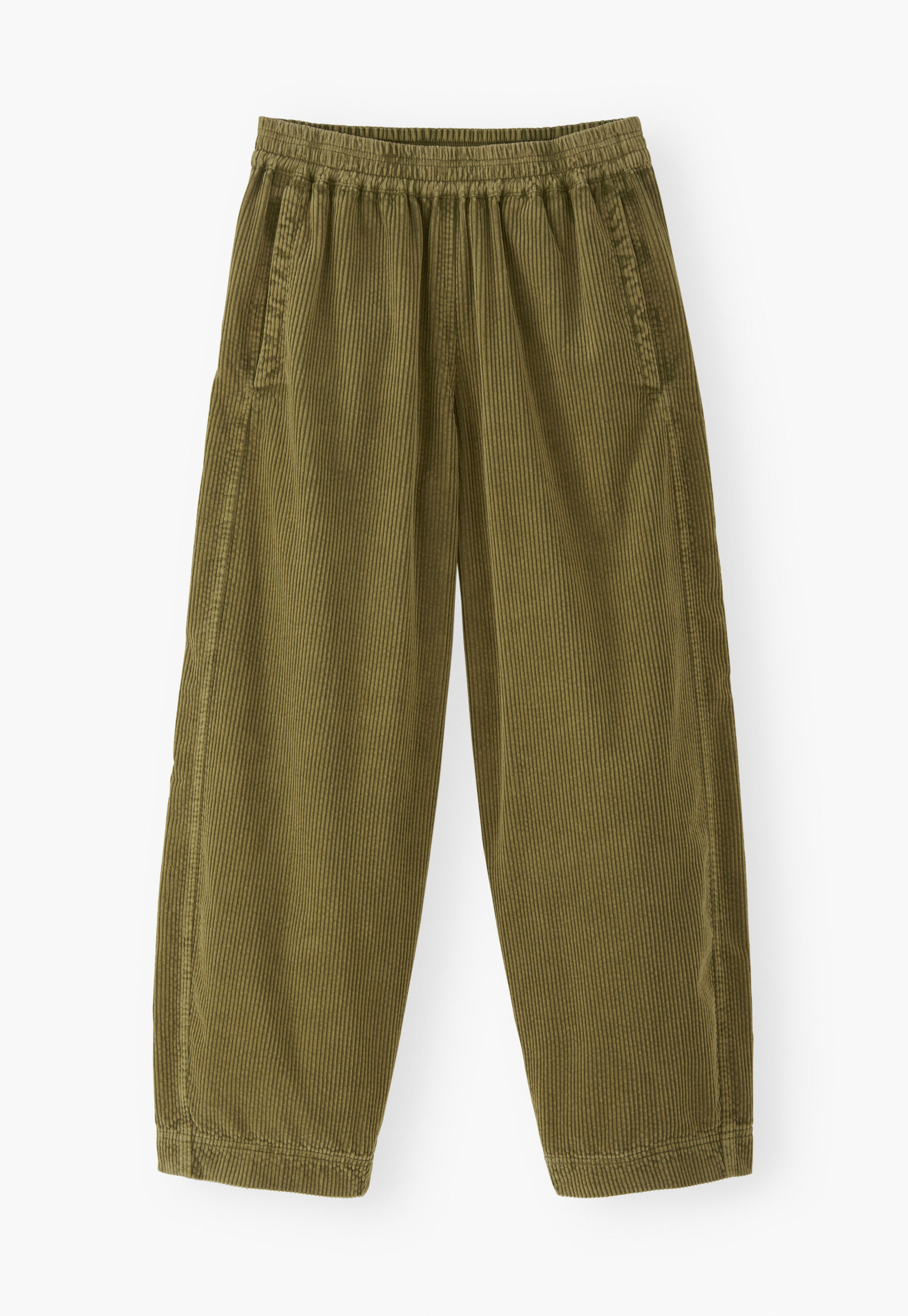 K&uuml;rzer geschnittene Hose mit weitem Bein