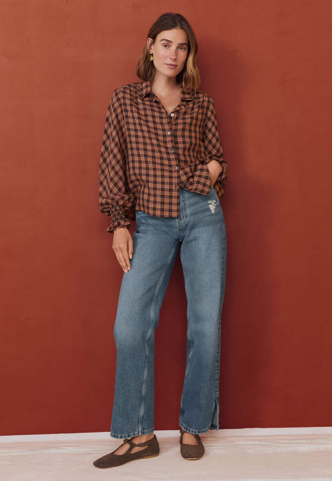 Jeans mit geschlitztem Saum, Marineblau, completeTheLook
