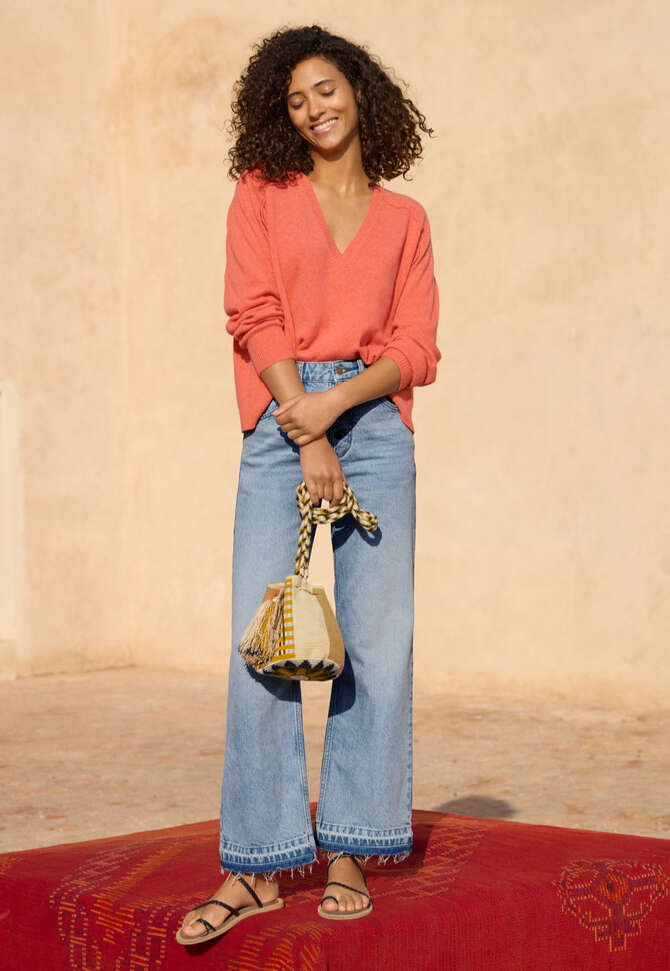 Pullover mit V-Ausschnitt, Koralle, completeTheLook
