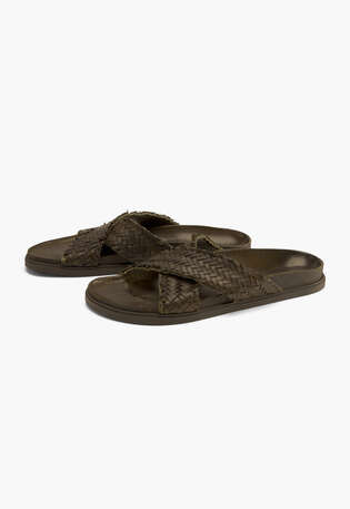 Sandalen mit &uuml;berkreuzter Front, Oliv, webstill