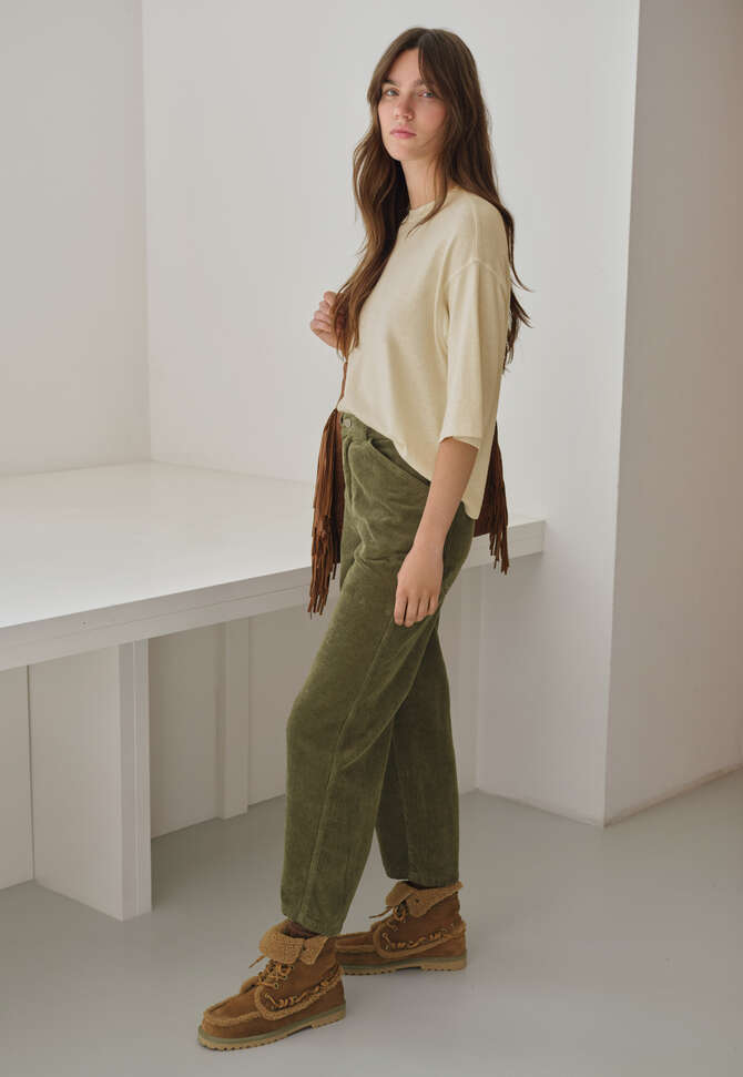 Oberteil mit &uuml;berschnittenen Schultern, Off-White, completeTheLook
